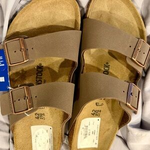 Birkenstock Tan Sandals with Buckles